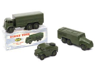 Lot 342 - DINKY TOYS (GB) (3)