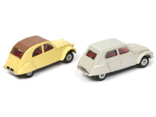 Lot 285 - DINKY TOYS (FRANCE) (2)