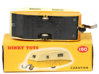 Lot 326 - DINKY TOYS (GB) (1)