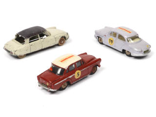 Lot 317 - DINKY TOYS (FRANCE) (3)