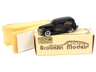 Lot 153 - BROOKLIN MODELS (GB) (1)