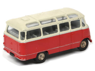 Lot 266 - DINKY TOYS (FRANCE) (1)