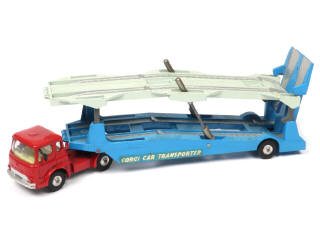 Lot 210 - CORGI TOYS (GB) (1)