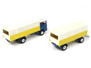 Lot 334 - DINKY TOYS (GB) (1)