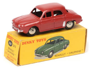 Lot 141 - DINKY TOYS (FRANCE) (1)