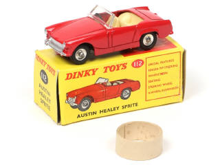 Lot 243 - DINKY TOYS (GB) (1)