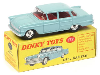 Lot 252 - DINKY TOYS (GB) (1)