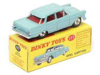 Lot 252 - DINKY TOYS (GB) (1)