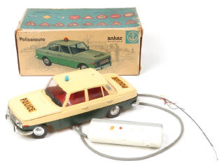 Lot 32 - ANKER SPIELZEUG (ALLEMAGNE) (1)