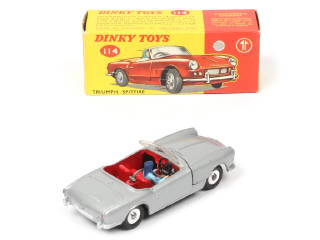 Lot 244 - DINKY TOYS (GB) (1)