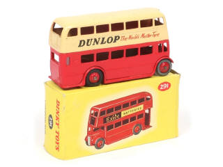 Lot 256 - DINKY TOYS (GB) (1)