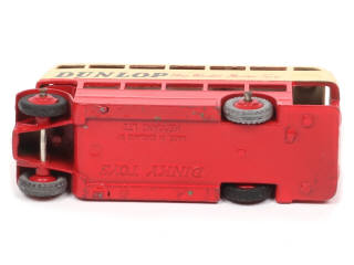 Lot 256 - DINKY TOYS (GB) (1)