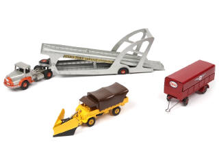 Lot 208 - DINKY TOYS (FRANCE) (3)