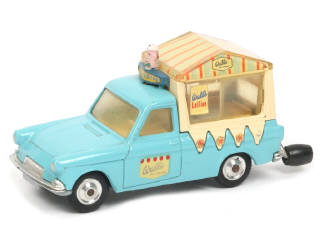 Lot 242 - CORGI TOYS (GB) (1)