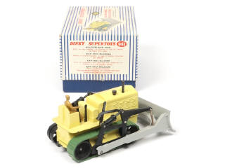Lot 265 - DINKY TOYS (GB) (1)