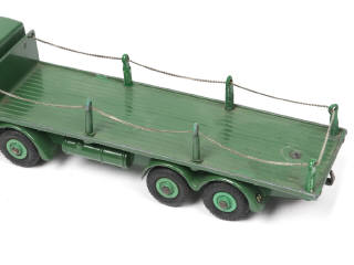 Lot 263 - DINKY TOYS (GB) (1)