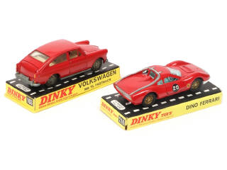 Lot 270 - DINKY TOYS (GB) (2)