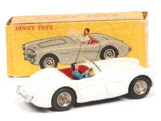 Lot 271 - DINKY TOYS (FRANCE) (1)