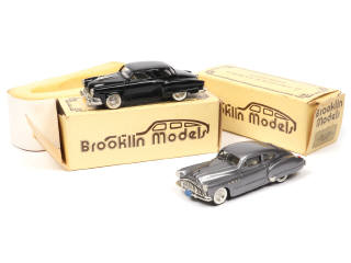 Lot 121 - BROOKLIN MODELS (GB) (2)