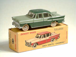 Lot 705 - DINKY TOYS (FRANCE) (1)