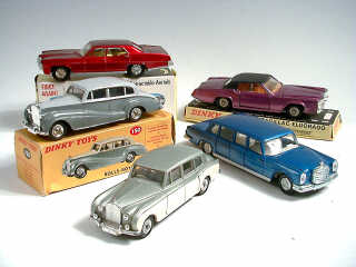 Lot 390 - DINKY TOYS GB (5)