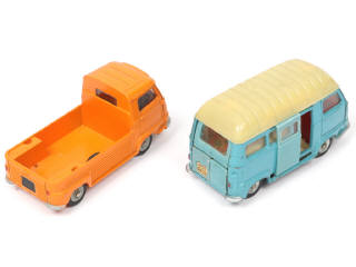 Lot 263 - DINKY TOYS (FRANCE) (2)
