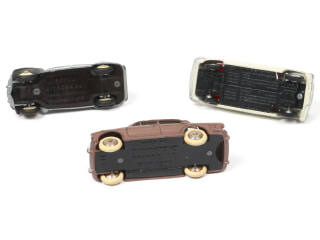 Lot 267 - DINKY TOYS (FRANCE) (3)