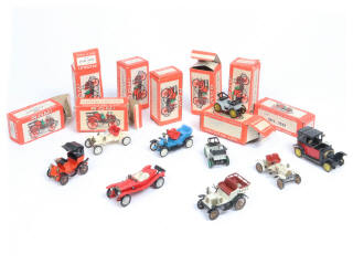 Lot 223 - RALSTOY (USA) (6)