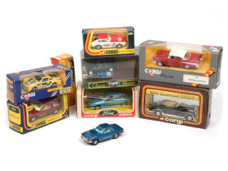 Lot 231 - CORGI TOYS (GB) (8)