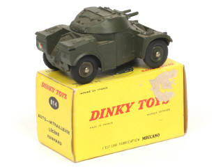 Lot 279 - DINKY TOYS (FRANCE) (1)