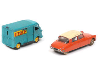 Lot 281 - DINKY TOYS (FRANCE) (2)