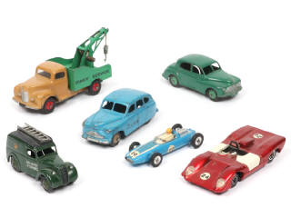 Lot 238 - DINKY TOYS (GB) (6)