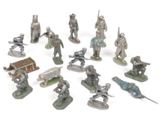 Lot 8 - DIVERS (17)