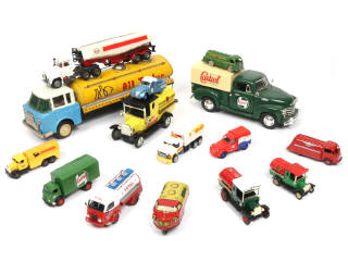 Lot 135 - DIVERS (15)