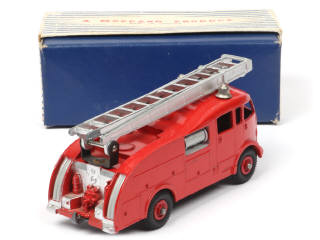 Lot 226 - DINKY TOYS (GB) (1)