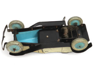 Lot 123 - DIVERS (3)