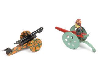 Lot 157 - DIVERS (2)