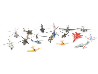 Lot 124 - DIVERS (18)