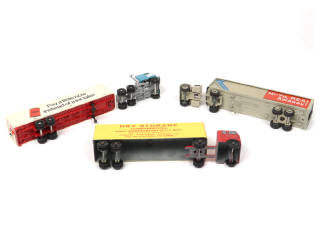 Lot 146 - DIVERS (USA) (3)