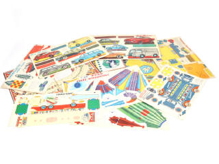 Lot 123 - DIVERS (23)