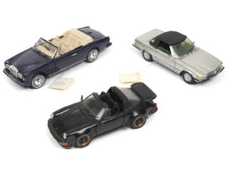 Lot 93 - FRANKLIN MINT (USA) (3)