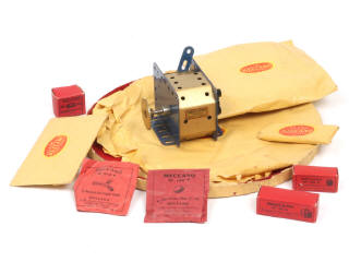 Lot 121 - MECCANO (FRANCE) (10)