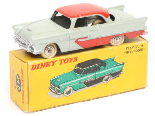 Lot 250 - DINKY TOYS (FRANCE) (1)