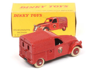 Lot 270 - DINKY TOYS (FRANCE) (1)
