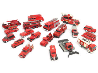 Lot 151 - DIVERS (20)