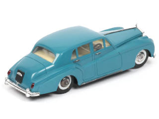 Lot 99 - L. B. (HONG KONG) (1)