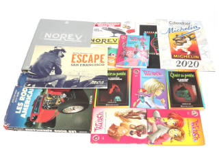 Lot 30 - DIVERS (15)