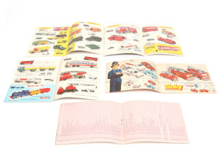 Lot 20 - DINKY TOYS (GB) (5)