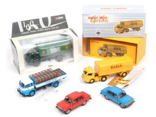 Lot 139 - DIVERS (5)