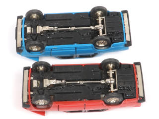 Lot 139 - DIVERS (5)